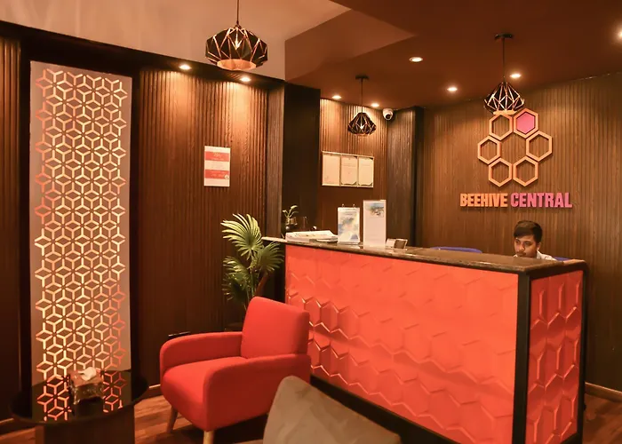 BeehiveAirport Hotel